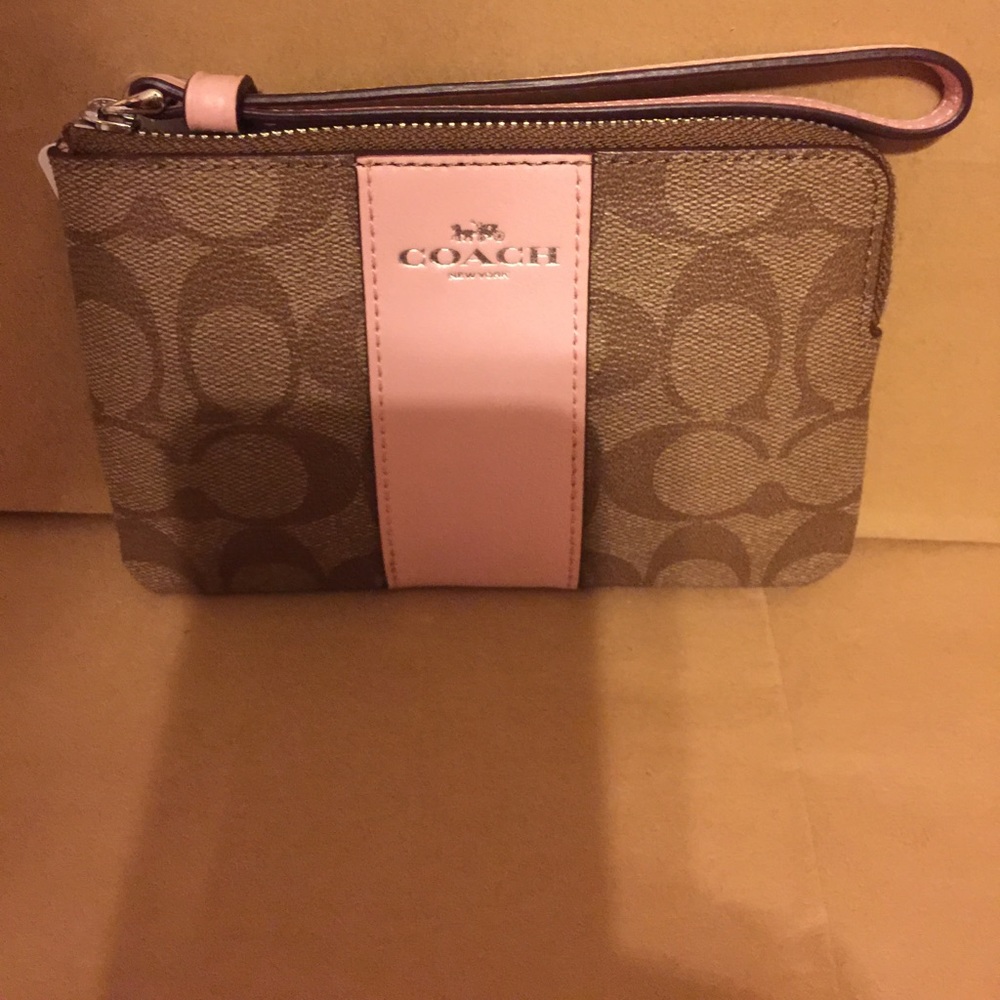 🌸🔥SOLD🔥🌸Coach Wallet 🌸 - Picture 2 of 8